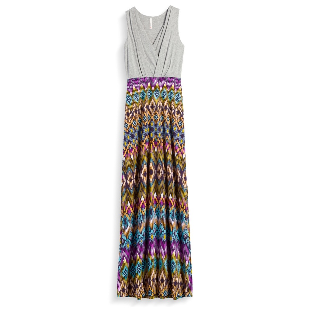 GILLI Tahj 2fer Knit Maxi Dress
